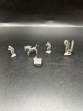 Lot of 5 Mini Miniature Pewter Figures Western Lot Cabin Cactus Horse 2 People